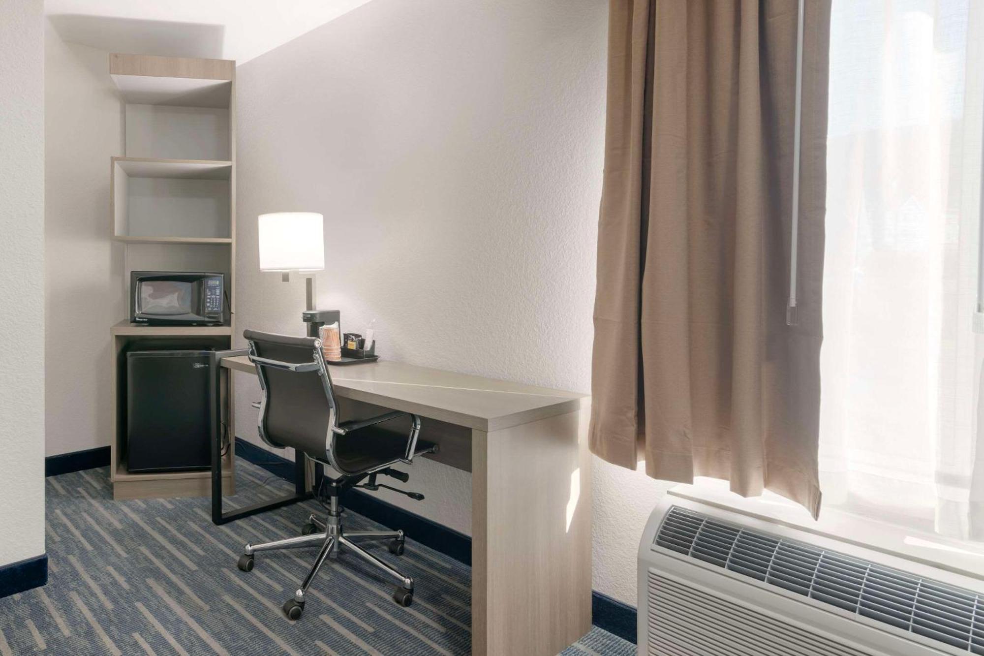 לבנון Quality Inn מראה חיצוני תמונה